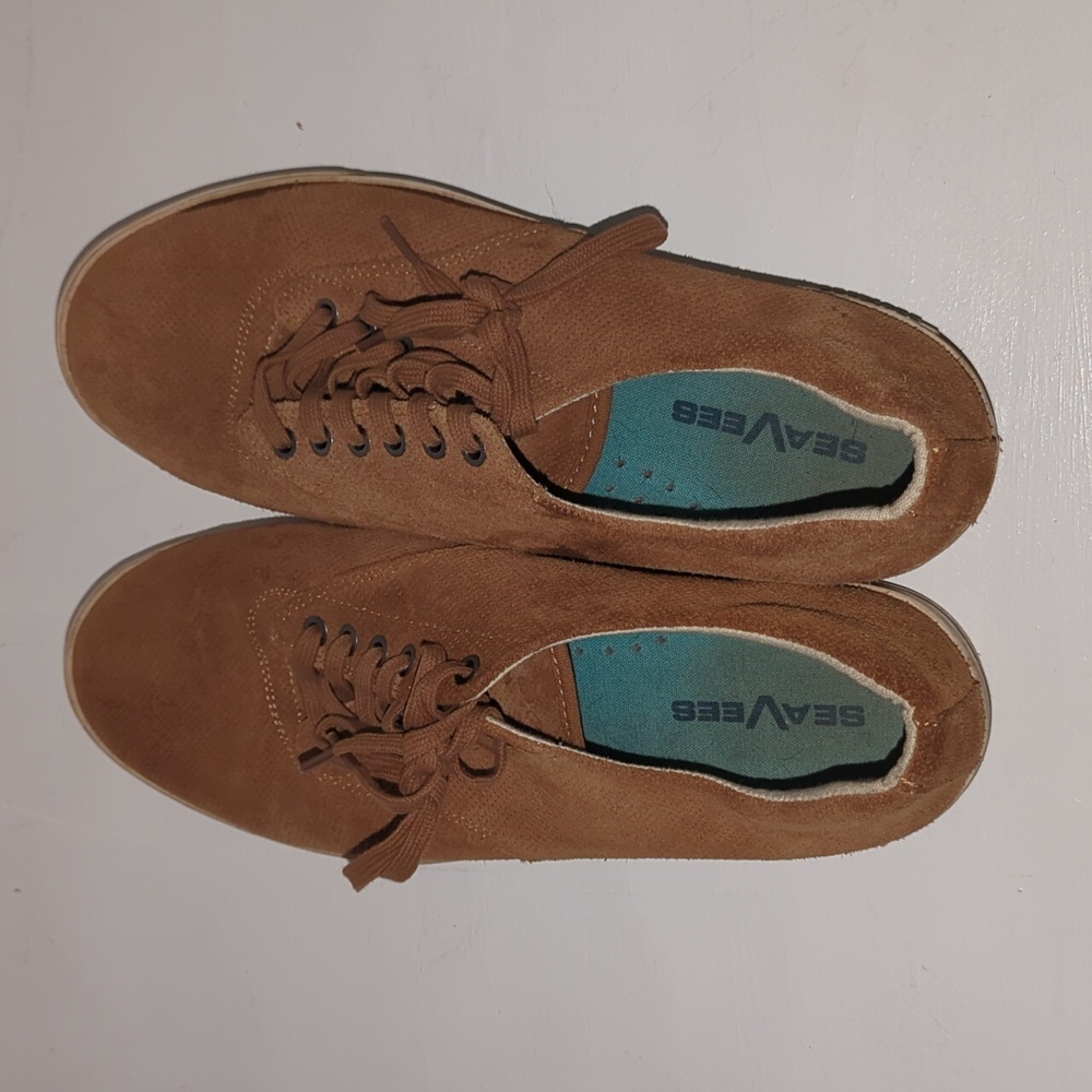 Seavees Men's size 12